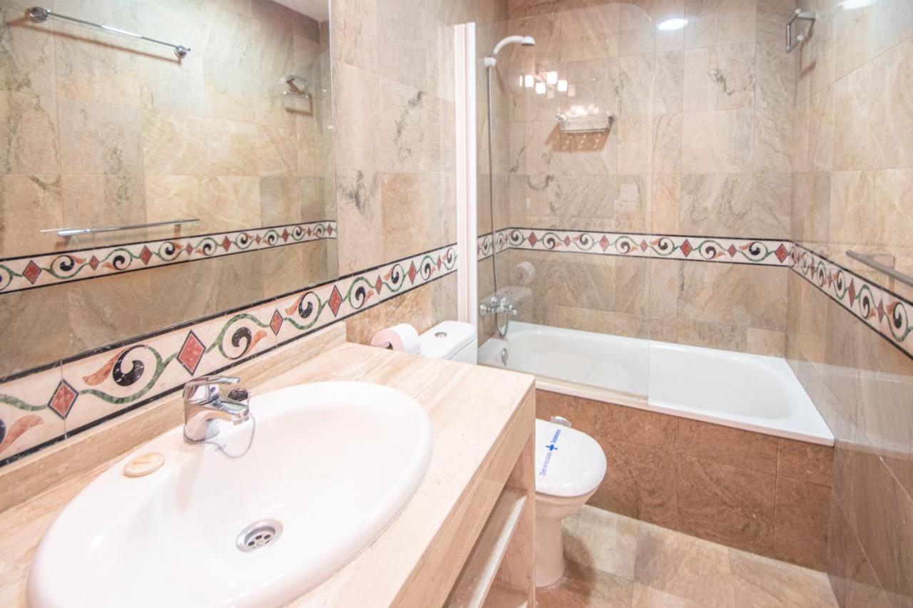 Apartamento El Meridiano De Cadiz Ngoại thất bức ảnh
