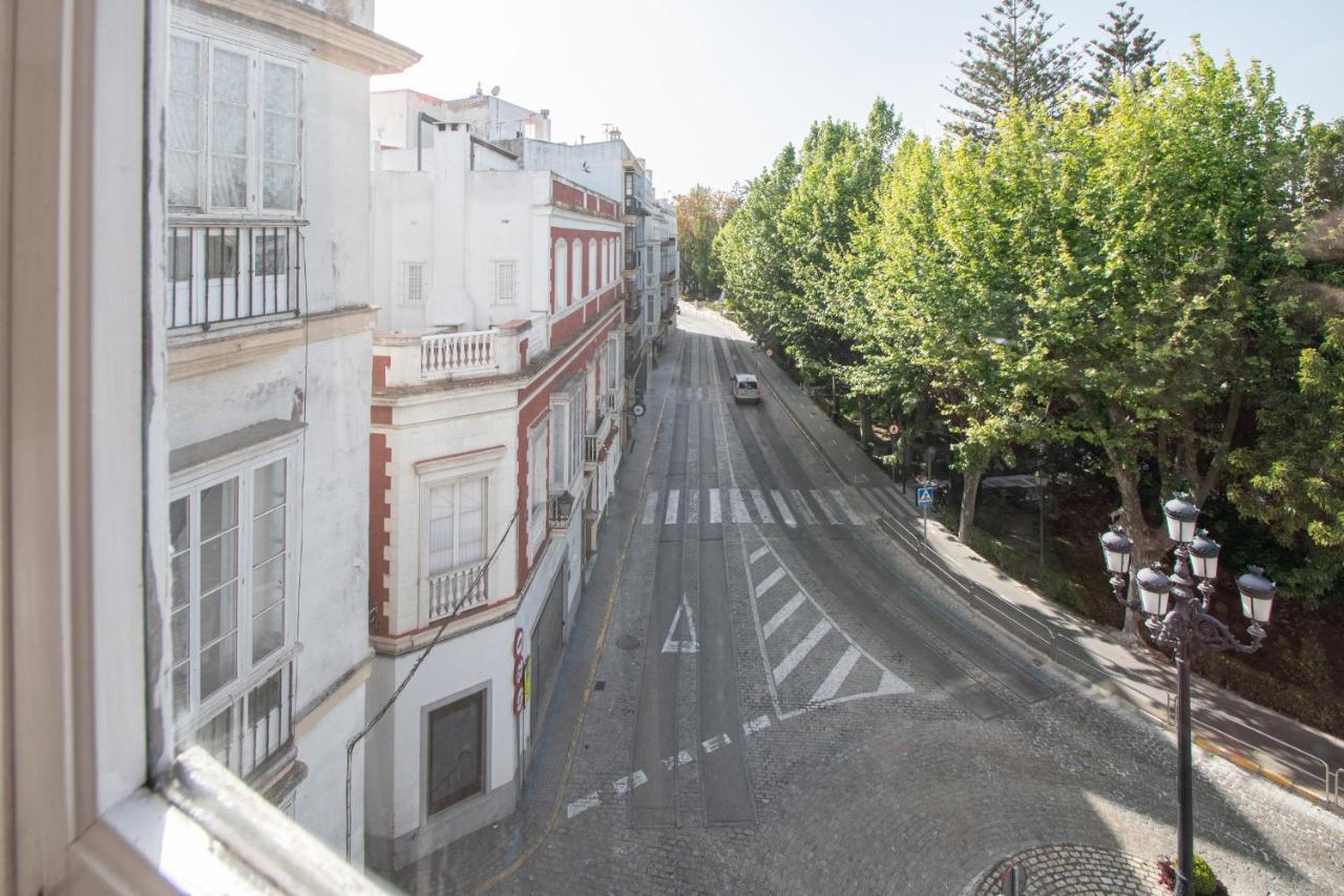 Apartamento El Meridiano De Cadiz Ngoại thất bức ảnh